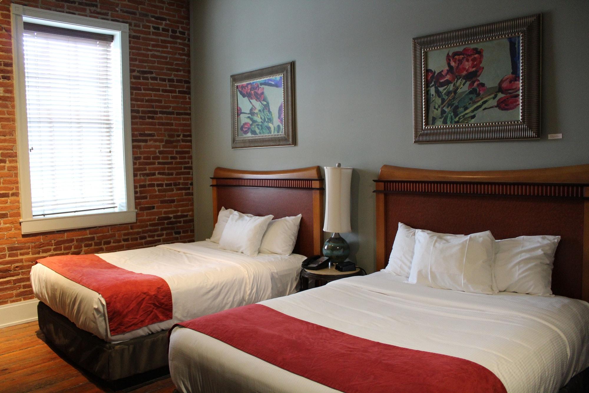 Lancaster Arts Hotel Екстериор снимка
